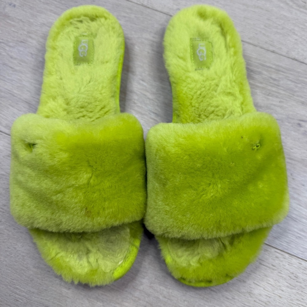 UGG Fur Sandals - Picture 7 of 12
